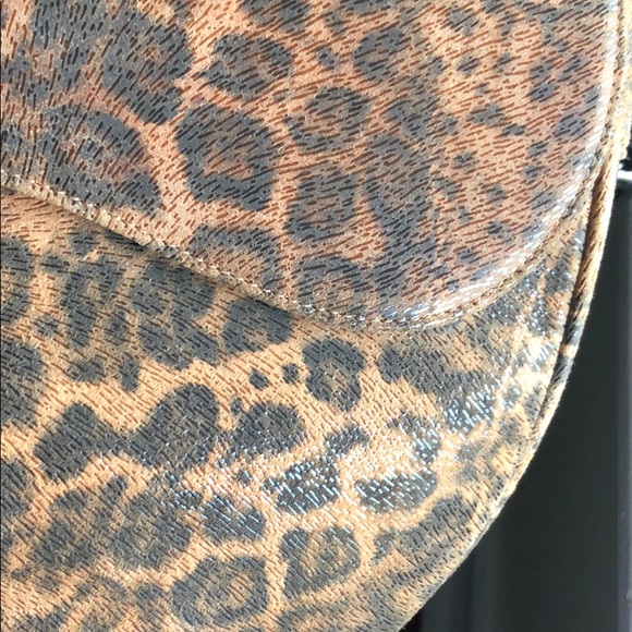Stuart Weitzman animal print purse - Picture 8 of 16
